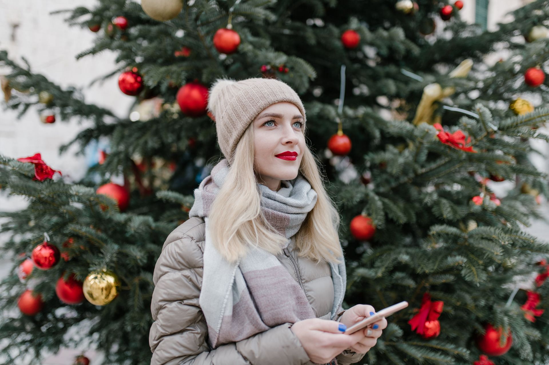 Self-awareness provides us a window of self-improvement. (Image via Pexels/ Julia Volk)